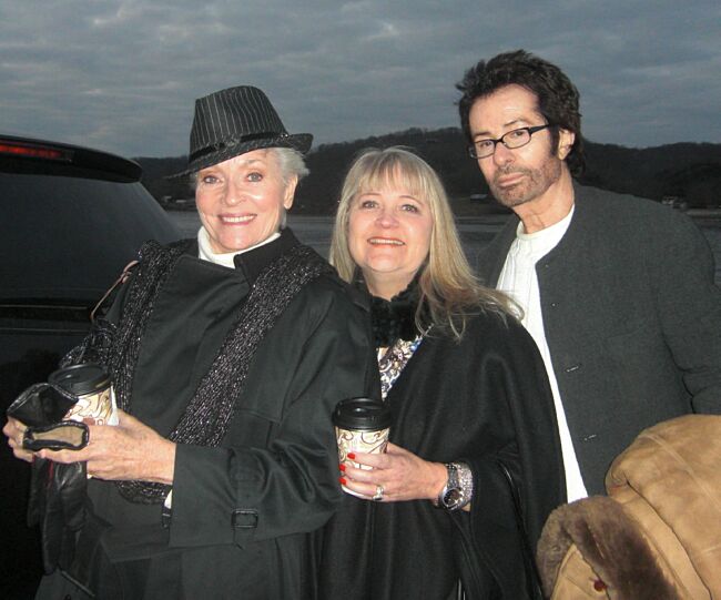 Debbi Whiting joins Lee and George as they wait to head to the parade